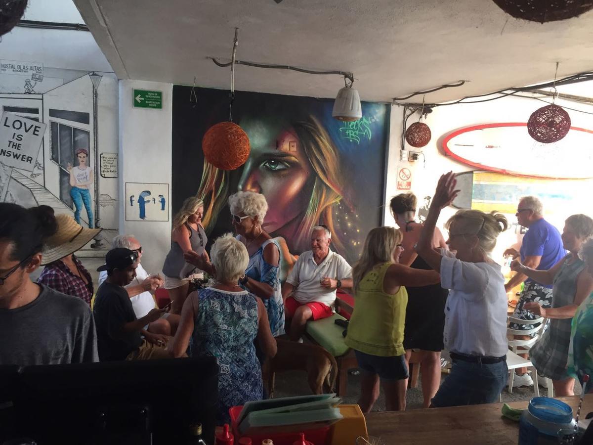 Hostal Olas Altas Манзанило Екстериор снимка