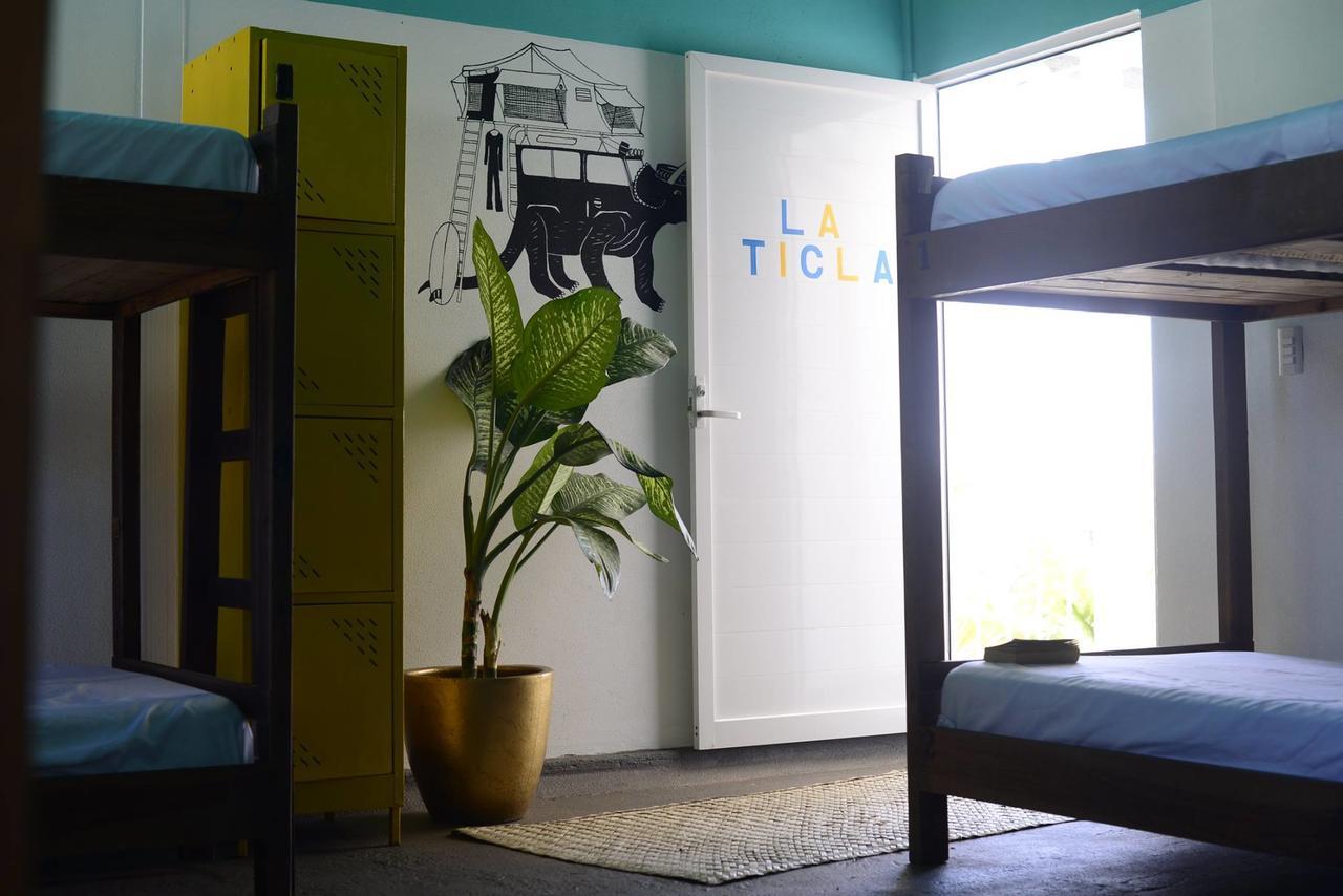 Hostal Olas Altas Манзанило Екстериор снимка